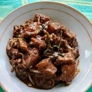 Warung rujak cingur Bu ton