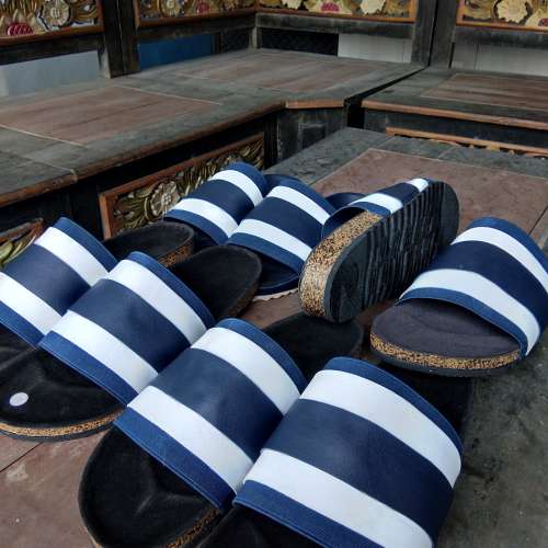 Sandal