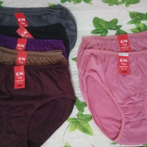 Uk. XL Paket isi 3 pcs Celana dalam WANITA GN