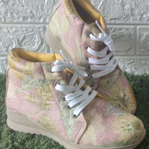 Sepatu Ecoprint