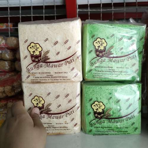 roti tawar kupas bunga mawar putih