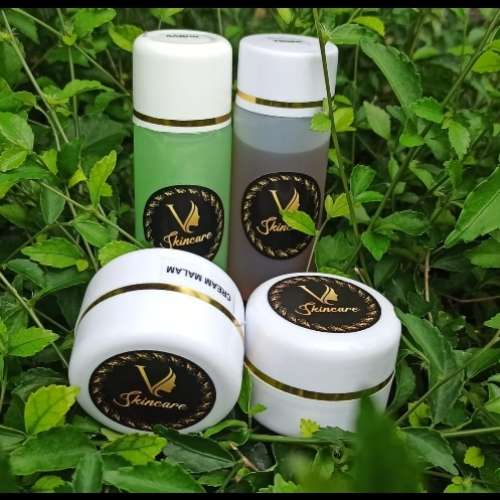 Cream acne cream glowing strong