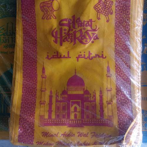 Tas parcel idul fitri sold out
