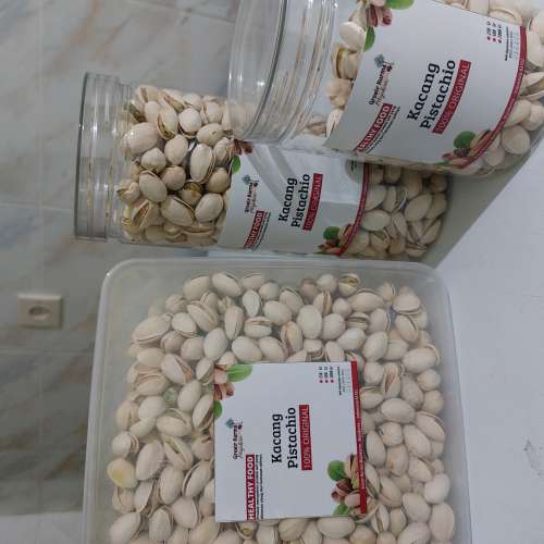 Kacang Pistachio 1 Kg Gurih dan Renyah