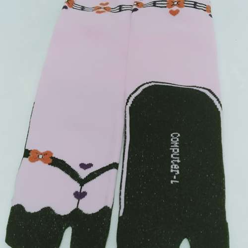 Kaos kaki cewek