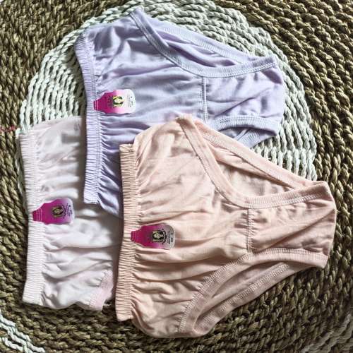 Celana dalam dessy dewasa XL