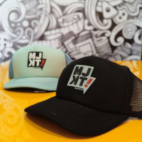 Topi oleh-oleh khas mojokertoan