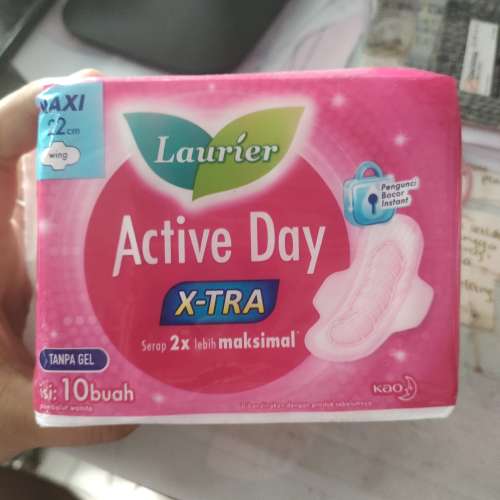 laurier w 22/10
