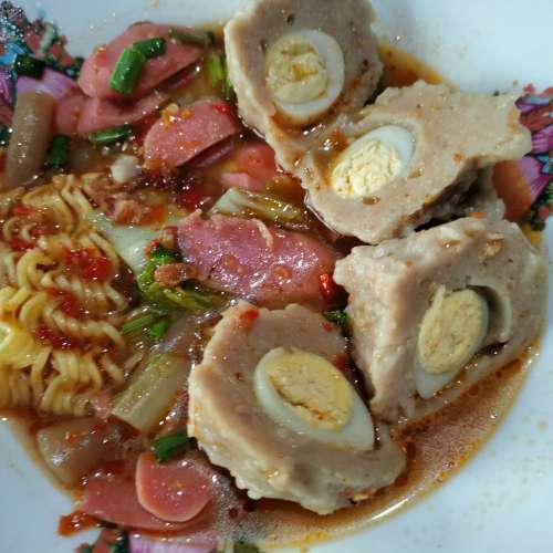 Seblak Pentol Puyuh