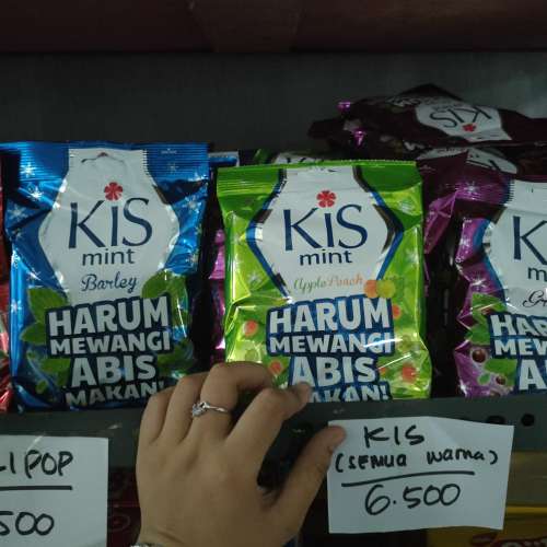 kis merah hijau biru & ungu