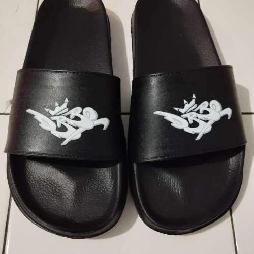 Sendal slide