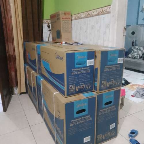 Air Conditioner/AC