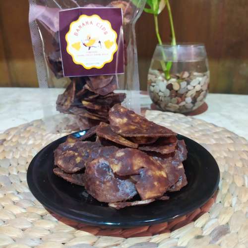 Banana chips coklat