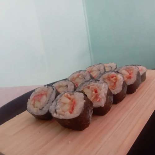 Kanimayo sushi