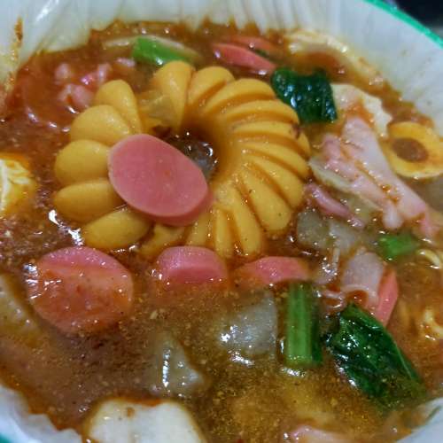 Seblak sosis jumbo