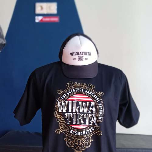Kaos oleh-oleh khas majapahit WILWATIKTA