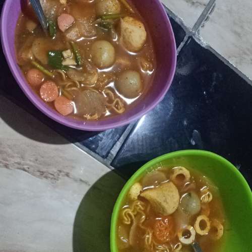 Seblak cilok