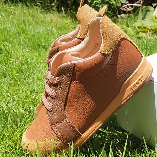 Sepatu Anak