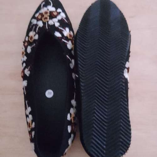 Sepatu kerja wanita handmade