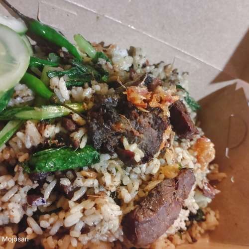 Nasi goreng Paru