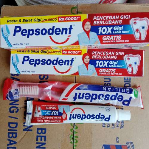 Pepsodent free sikat