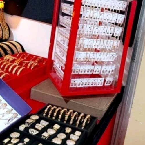 Box anting
