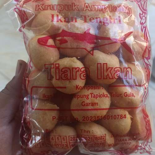 Kerupuk ikan