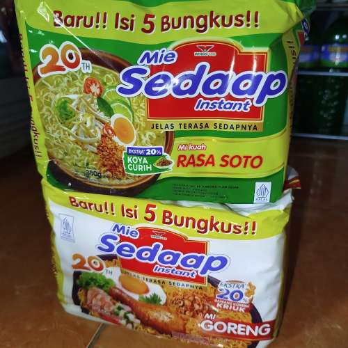 Mie sedaap banded isi 5