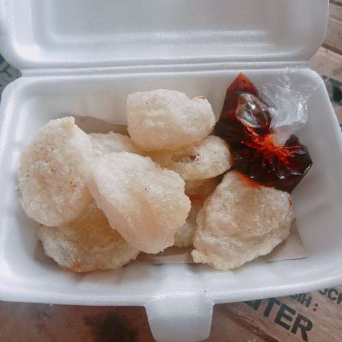 Cireng salju Chili oil