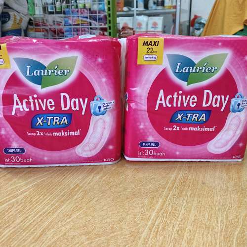 Laurier active day maxi wing 22cm isi 30, non wing 22cm isi 30