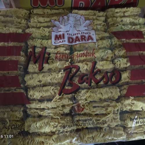 Mie bakso burung dara