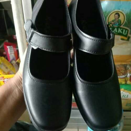 sepatu paskipbra