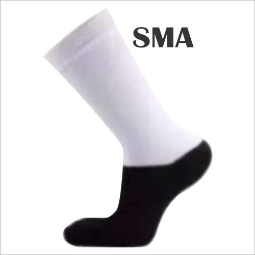 Kaos kaki putih hitam