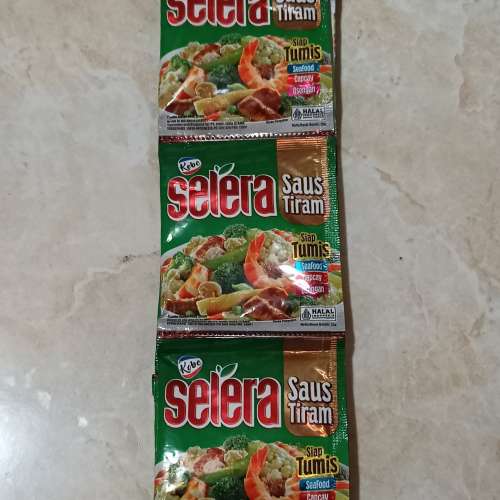 Saus tiram selera 1rt 10saset