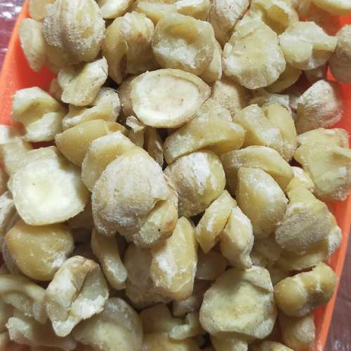 Kemiri pecah 1kg