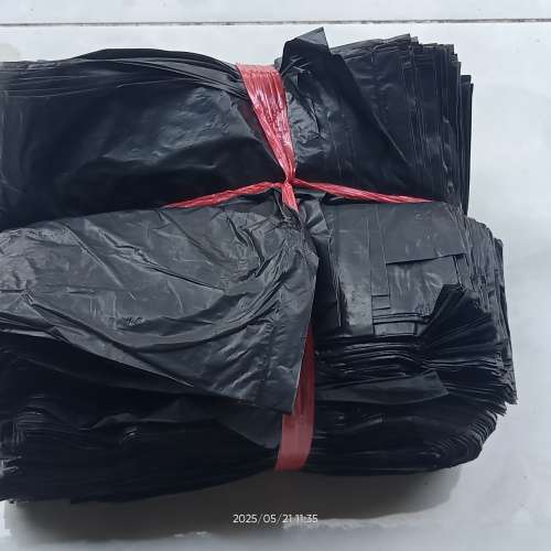 Tas kresek hitam kecil (15) 1kg