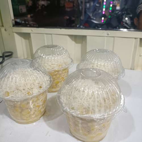 Jasuke (Jagung susu keju)