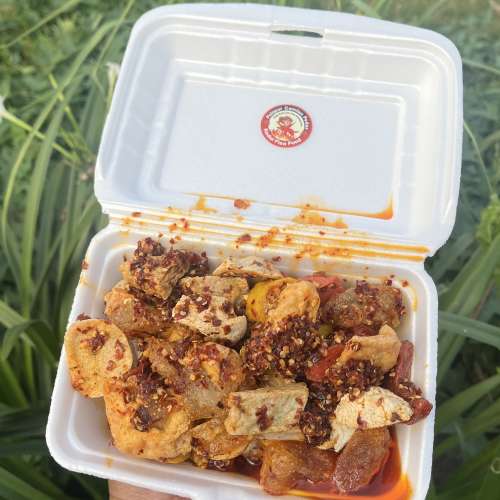 Frozen food mix chili oil