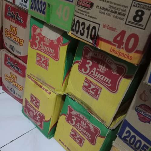 Mie 3 ayam kartonan