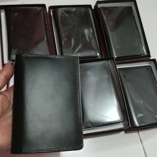 BRUDU Dompet kulit cowok lipat berdiri 3/4