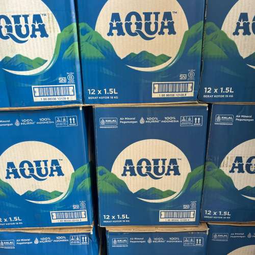 Aqua botol besar