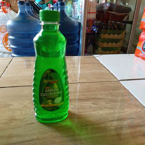 Sabun cuci piring