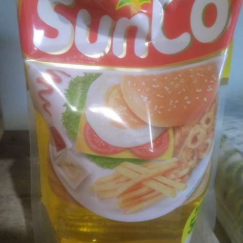 Minyak goreng sunco 2L