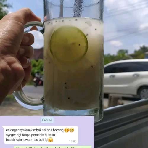 Es degan aneka rasa,( susu, selasih, jeruk)