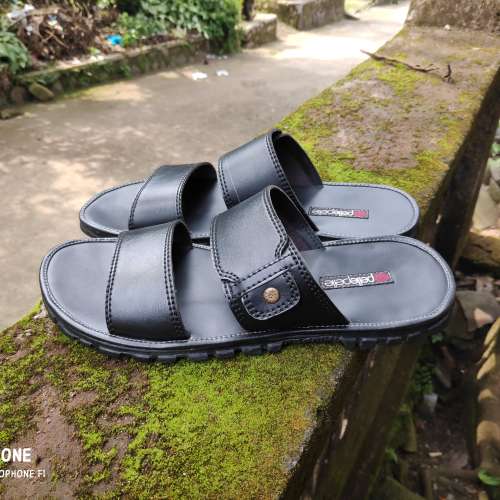 Sandal Pria Casual bahan full  Bilqis Super Premium Sendal Casual Pria Terbaru 2023 Ukuran 39 Sampai 43